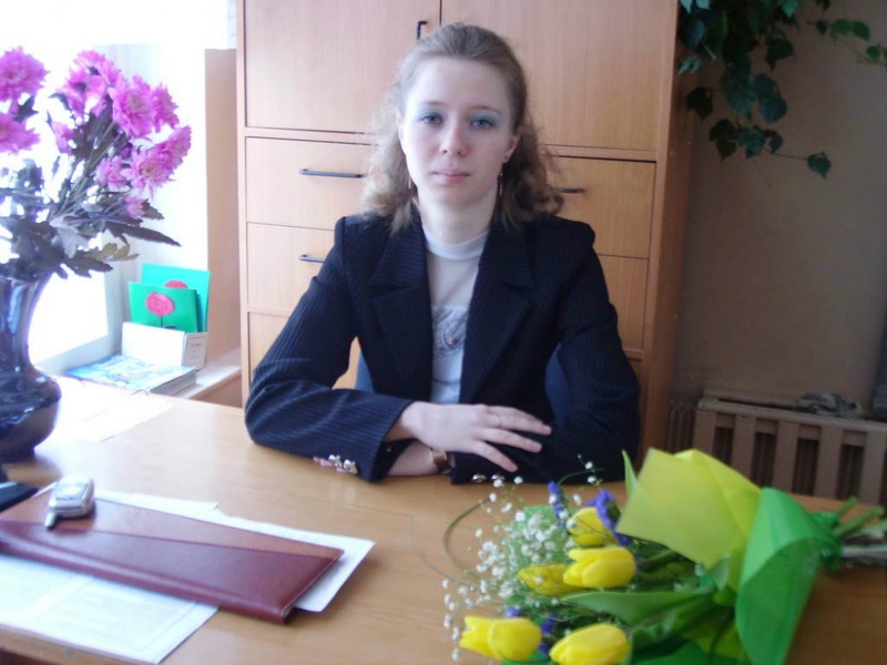 22 летняя няшка в ванной комнате и на работе 1 фото 22 летняя няшка в ванной комнате и на работе 1 фото