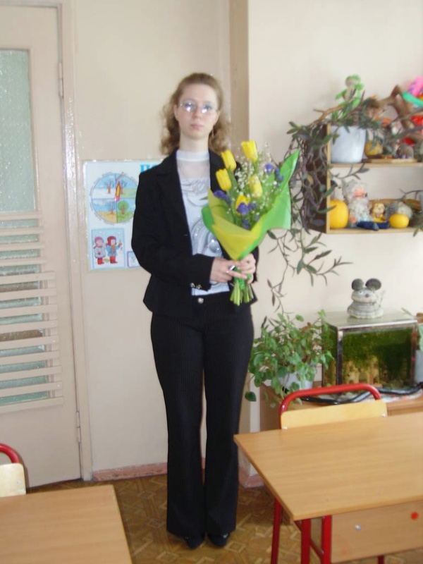 22 летняя няшка в ванной комнате и на работе 4 фото 22 летняя няшка в ванной комнате и на работе 4 фото