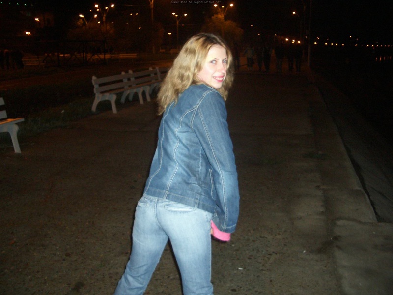 Чертовка ждет мощных проникновений фаллоса в себя 17 фото