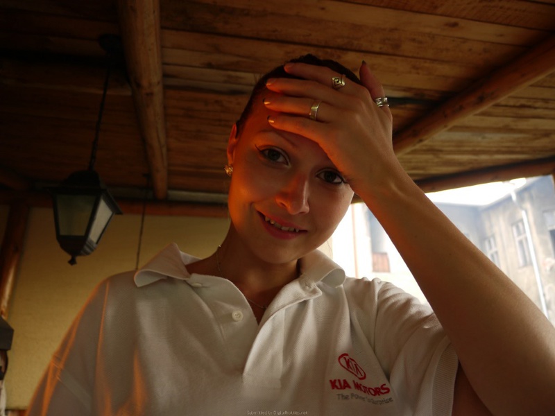 Частные снимки молодой влюбленной парочки 4 фото