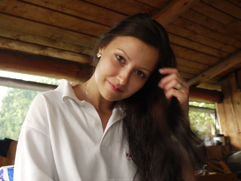 Частные снимки молодой влюбленной парочки 6 фото