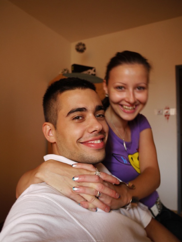 Частные снимки молодой влюбленной парочки 3 фото