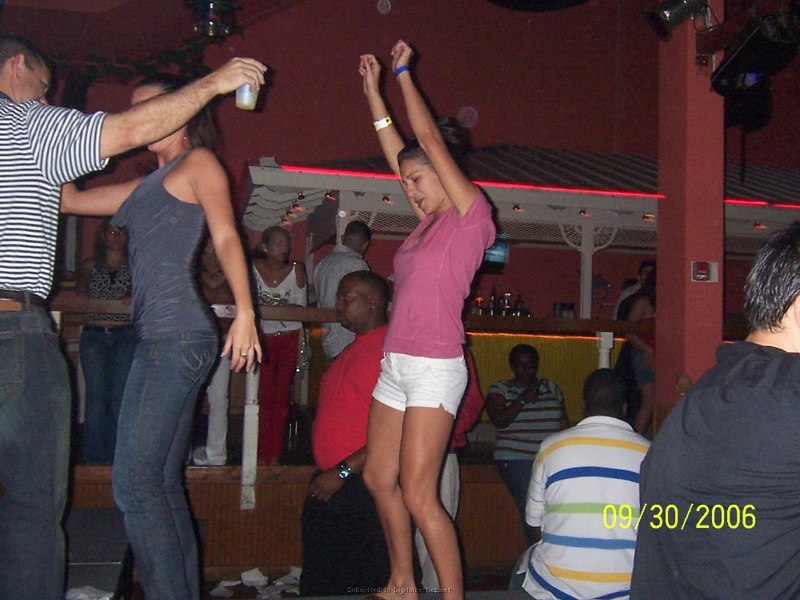 Фистинг куни и показ тела 9 фото