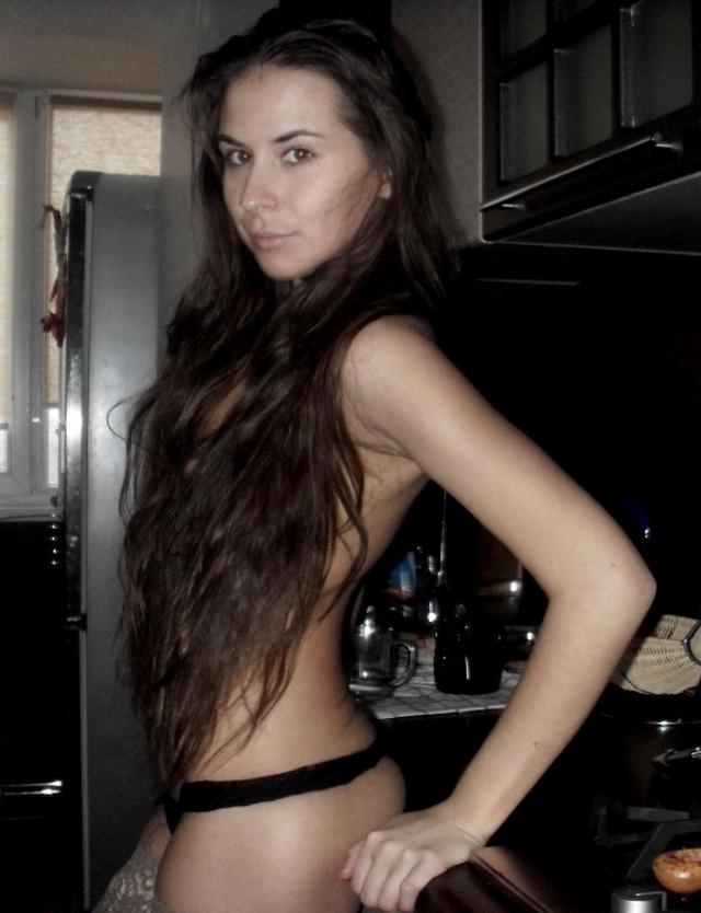 Мужчины обращают внимание на горячих дам и трахают их 38 фото