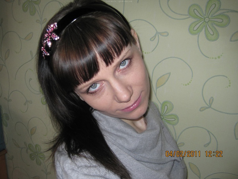 Молодая пара выложила домашние фото в сеть 16 фото