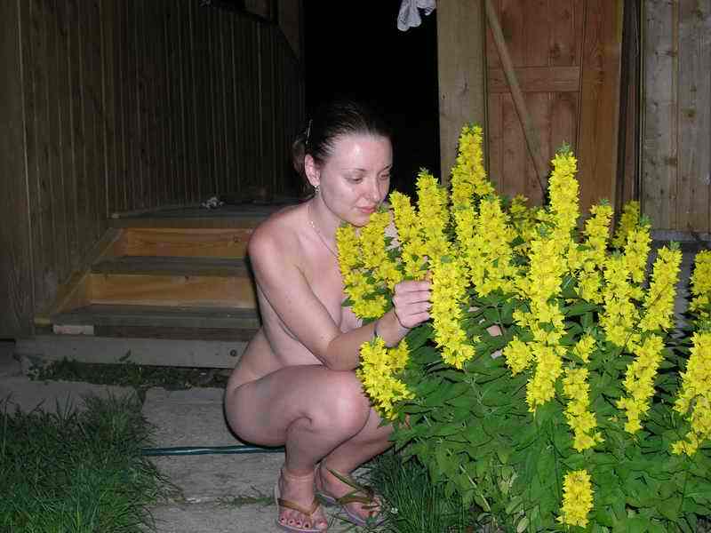 Прикольная брюнетка онанирует киску пальчиками на досуге 7 фото Прикольная брюнетка онанирует киску пальчиками на досуге 7 фото