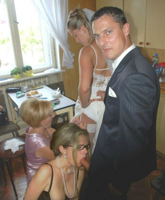 Мужики трахают баб и кончают в их плоть 8 фото Мужики трахают баб и кончают в их плоть 8 фото