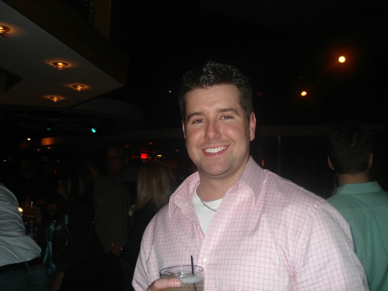 Спортивная подруга раздевается дома 1 фото Спортивная подруга раздевается дома 1 фото