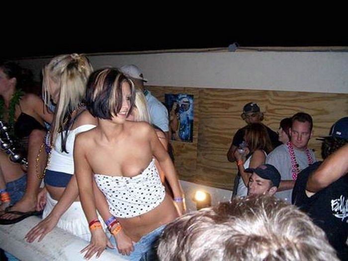 Веселые и шикарные танцы с девушками 13 фото Веселые и шикарные танцы с девушками 13 фото