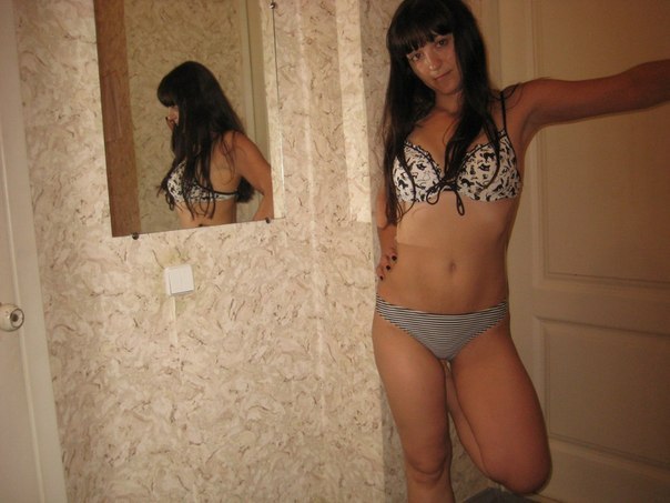 Грудастым старым бабам охота показать себя 20 фото Грудастым старым бабам охота показать себя 20 фото