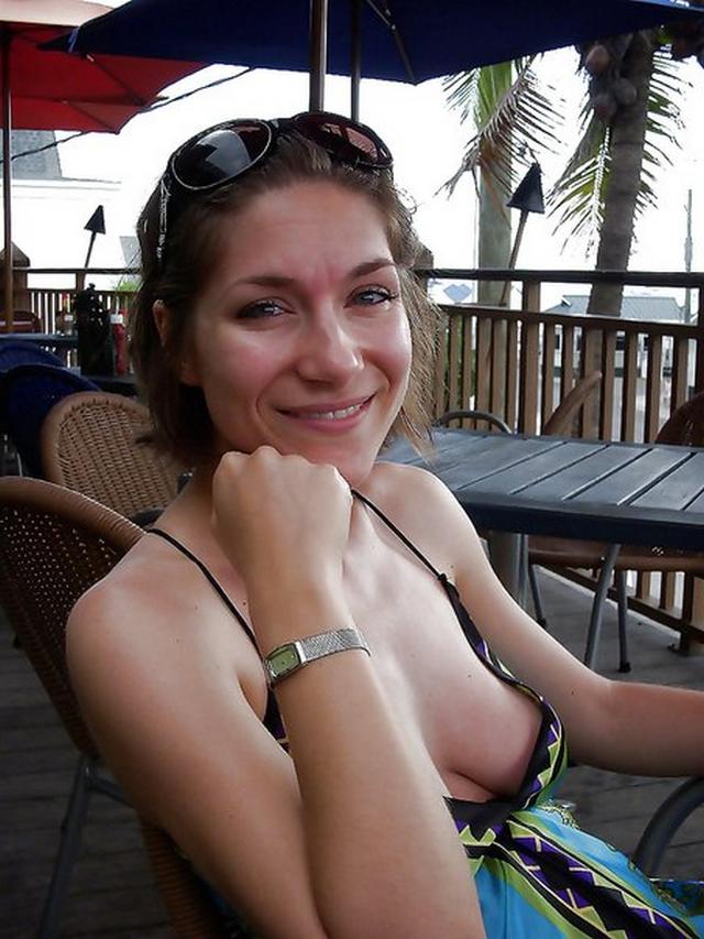 Сборник пошлых зрелок с большими дойками 14 фото Сборник пошлых зрелок с большими дойками 14 фото