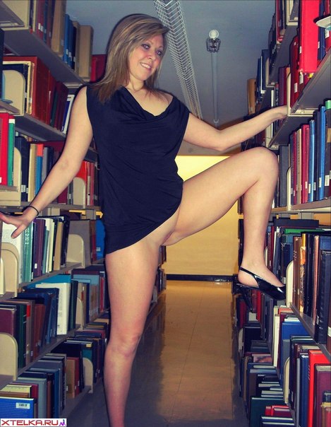 Подготовили попки к аналу и встали раком 28 фото Подготовили попки к аналу и встали раком 28 фото