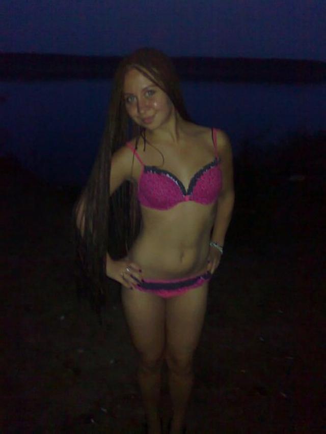 Откровенные фотки милой девушки 6 фото Откровенные фотки милой девушки 6 фото
