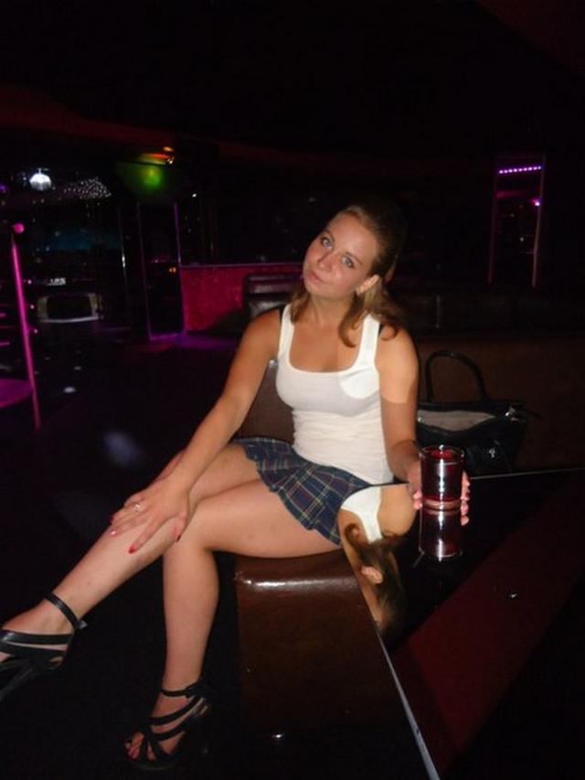 Откровенные фотки милой девушки 37 фото Откровенные фотки милой девушки 37 фото