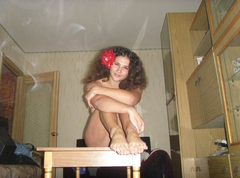 Кудрявая жизнерадостная кокетка 5 фото Кудрявая жизнерадостная кокетка 5 фото