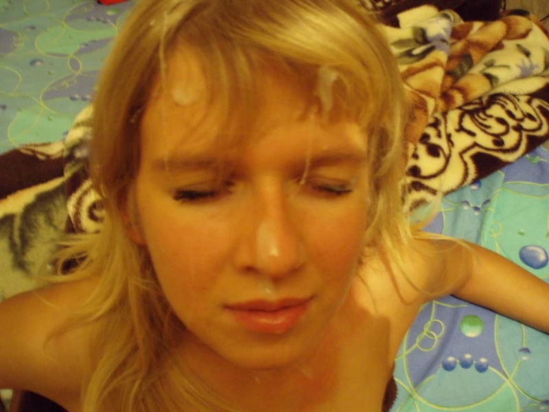 Раздевается и принимает душ возбуждая нас 4 фото Раздевается и принимает душ возбуждая нас 4 фото