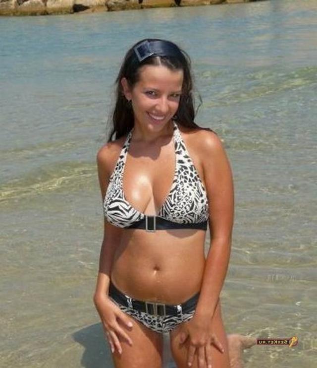 Обнаженные красотки в деревенской местности 5 фото Обнаженные красотки в деревенской местности 5 фото