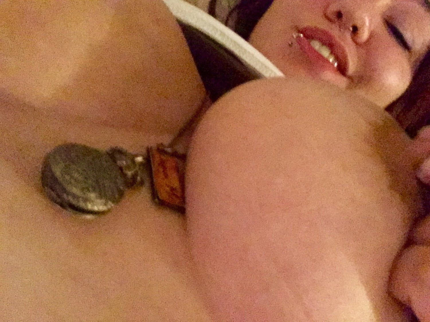 Эротика и секс полненькой аматорши 22 фото Эротика и секс полненькой аматорши 22 фото